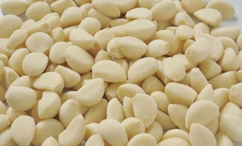 中老年人|忠告大蒜不能与此物同食,吃了就是没病找病,现在知道还不晚