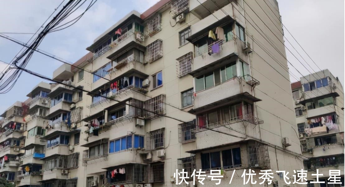 老房子|加装电梯的高楼层业主,现在已经开始后悔了,主要存在3个麻烦