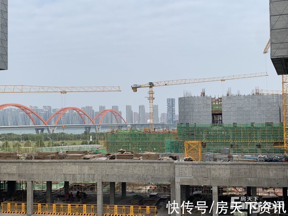 售楼处|从复地·滨江金融中心现场发来一条项目新消息,请查看