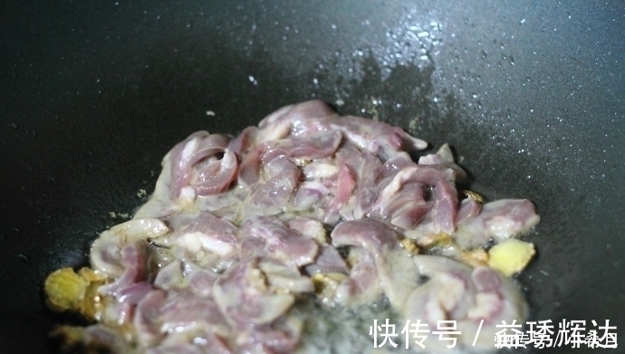 五分钟做一道快手菜,男人拿它当下酒菜,女人和孩子拿它当下饭菜