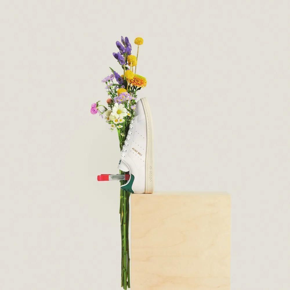 adidas 侃爷竟和奥巴马撞鞋了!都五十年了,明星们还在抢着穿这双鞋!