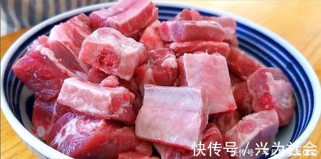 买排骨，要分清“前排”和“后排”，差距挺大，弄懂再买心有底