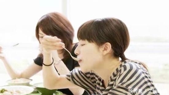 就可以看|你对孩子的教育是否够好，从一顿饭就可以看出来，有多大的差距