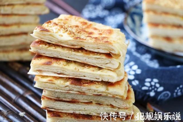 2分钟学会做千层饼,经济实惠不用买,味道比饼店的还香