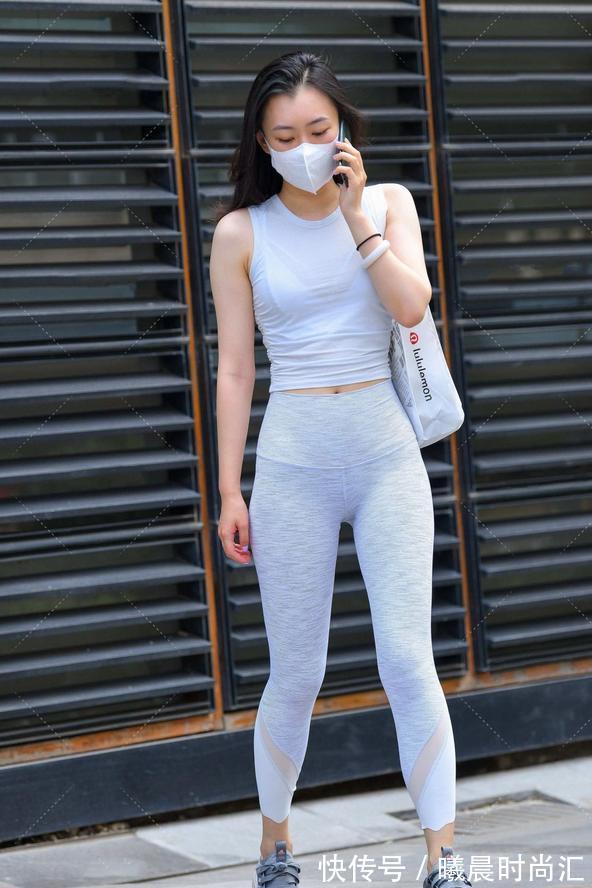 长裙＂,＂m＂:＂9ba1a369655ffd416413aaef0af9962bde71a6＂,＂nlabel＂:＂stat_3100649057:zm.news.so.com:5pe25bCa5bCP5qyj5oSJ,pageType_zmt,glevel_3＂,＂ntag＂:＂tfashion;sfashion_时尚;kfashion_1:旗袍;kfashion_1:长裙;call_P:全类:华服:民族