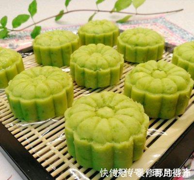 好吃到流泪的椰香蚕豆糕,连吃三天都不够