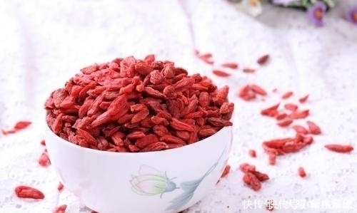 适应性|枸杞虽好,但枸杞泡水时不能放此物,却很多人不清楚,早知早好