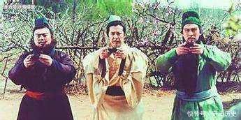 屠夫|关羽和张飞，一个屠夫一个小贩，为何武功还那么高！