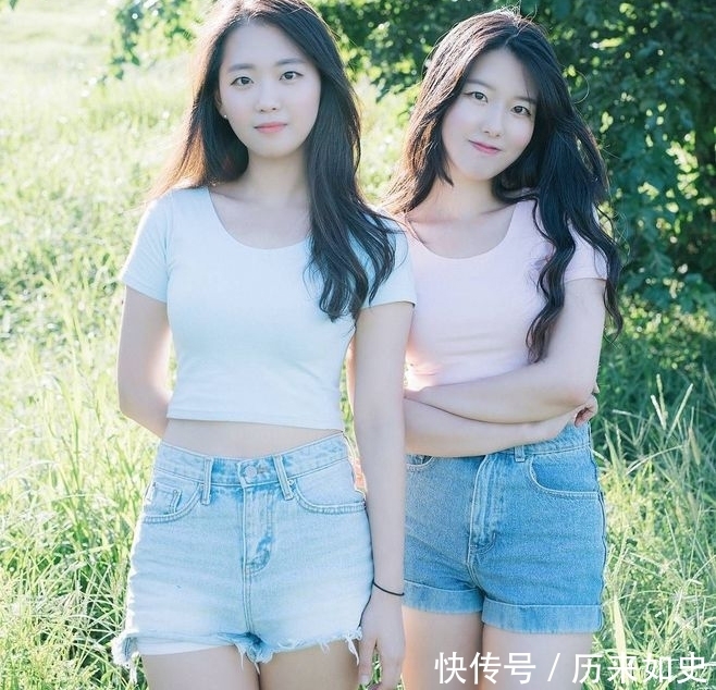 小姐姐|紧身牛仔裤:小姐姐,肤白貌美,打扮出简洁利落的穿衣风格!