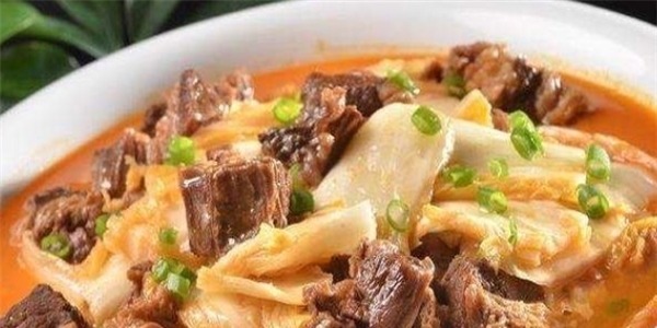 经常吃都吃不腻的几道家常菜，好吃又实惠，花钱不多却吃得满足