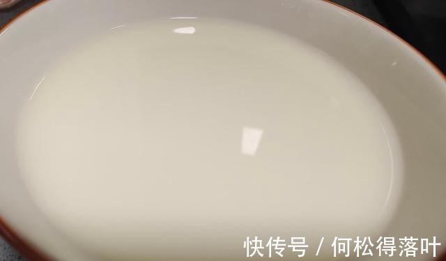 做法|姜汁撞奶做法，超简单做法！