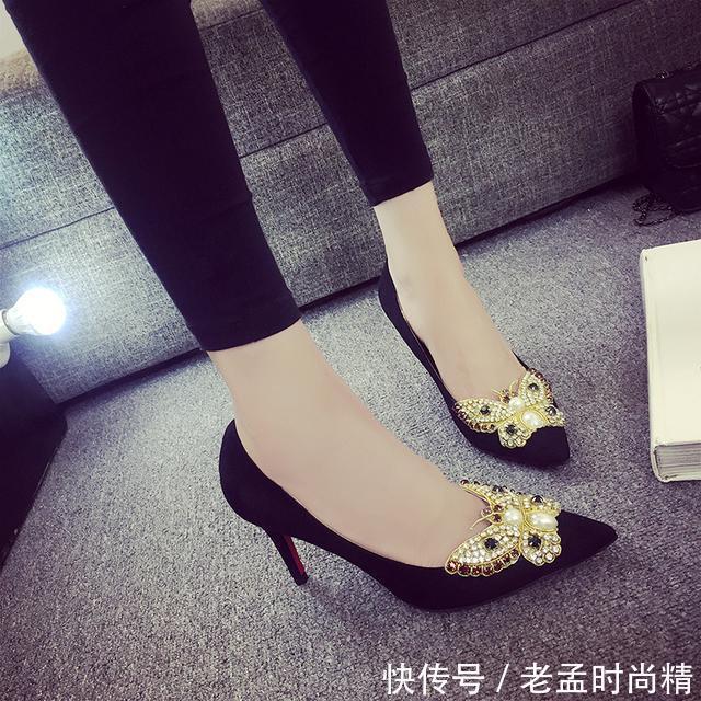 高跟鞋|五款绒面尖头高跟鞋,爱上细跟带来的自信与魅力,闺蜜看了也想要
