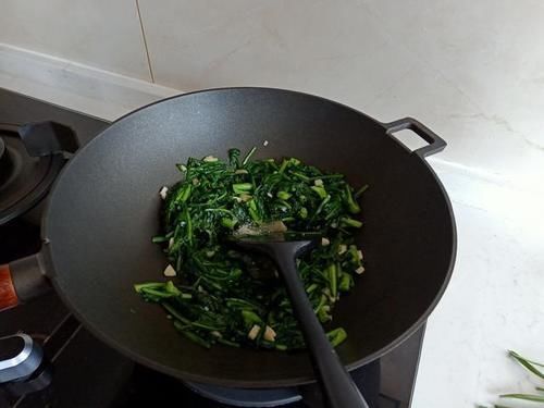 清清爽爽4个菜,20分钟上桌,有荤有素营养全,儿子说个个都好吃