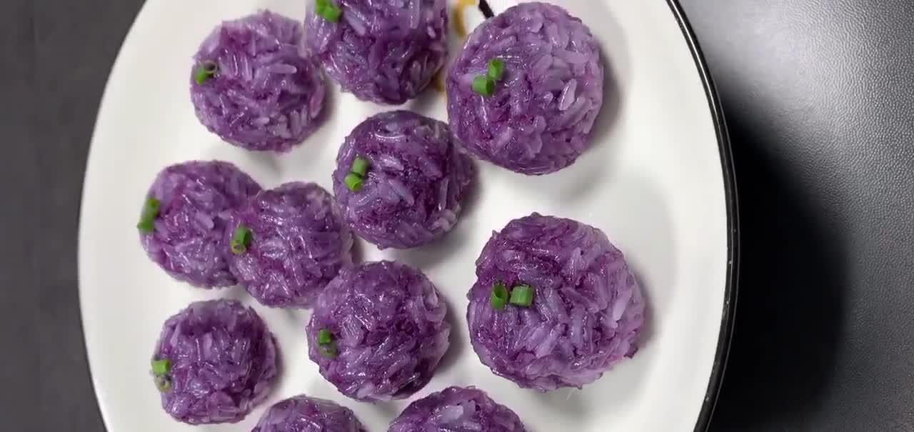 紫薯糯米丸子的做法，香甜软糯营养丰富，外形美观漂亮孩子特喜欢