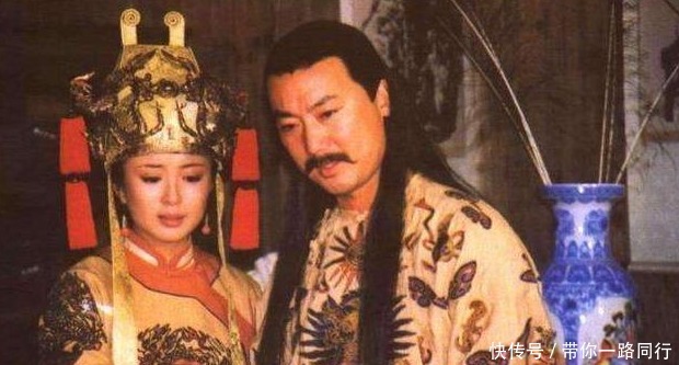 含有|洪秀全有一张大床,其中含有特殊机关,揭开他的真面目