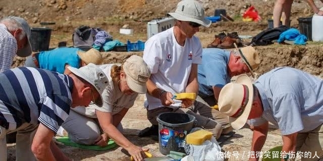 希波达米亚|英国出土1600年前马赛克壁画,石块上竟刻了5个简体汉字