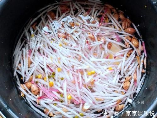 丝瓜|立秋后,丝瓜苦瓜不吃香,秋天最该吃的是这瓜,香甜软糯,降秋燥