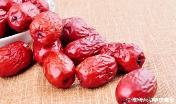 食物|血管干净,人长寿50岁后,多吃4种清血降脂食物,健康更长寿