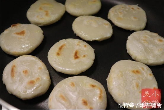 糯米粉教你新做法,出锅比大鱼大肉都香,孩子吃一次就念念不忘
