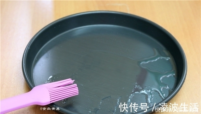 此款糯米小吃,做起来超级简单,口感筋道软糯,吃一次就爱上