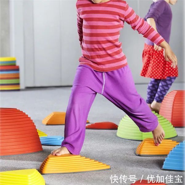 地心引力|如何通过感统训练培养孩子的注意力