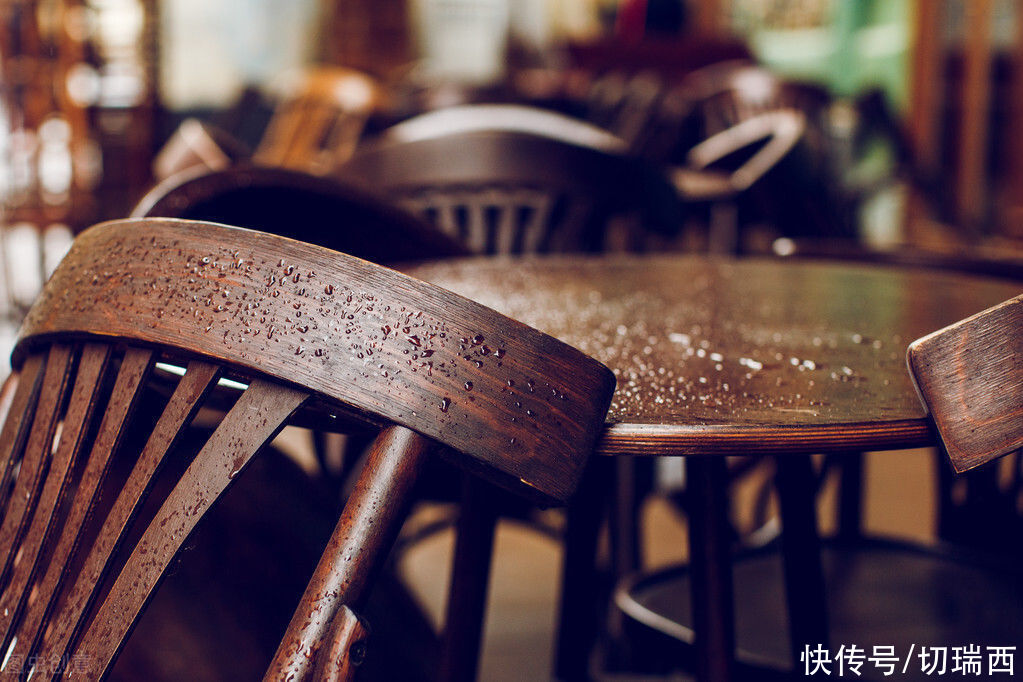 泡水|实木家具泡水后如何处理？