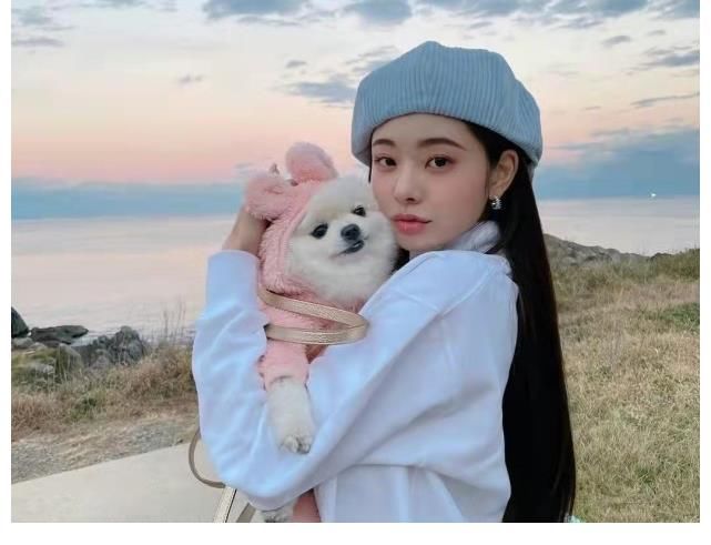 宋智雅陷入假货事件后,节目中牵手的男嘉宾被发现已取关女方,这速度太快了