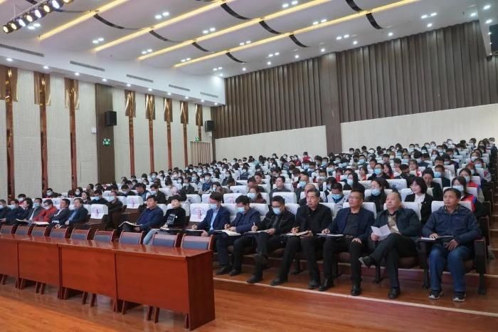 宝鸡职业技术学院启动“小餐桌 大文明”主题活动 倡导养成文明用餐好习惯