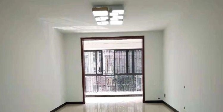 白墙|100㎡简装三居室,硬装只花6万块,全屋白墙,不做吊顶也挺美
