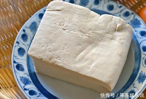 炸制|油炸豆腐，裹蛋液还是裹面粉好？都错了！这么做，豆泡金黄香酥