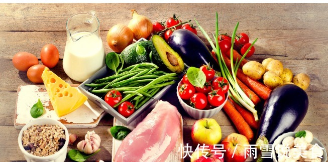 中国居民膳食指南|不吃药也能降血压,做好这两点,事半功倍,远离高血压