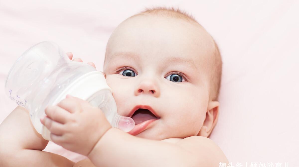 事实|“小婴儿不需要喝水”?事实是这样吗?真实答案可能刷新你的认知