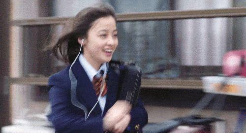 微博|小团团与好友聚会娱乐,配文“小赢三千”,却遭到某博主举报聚赌?