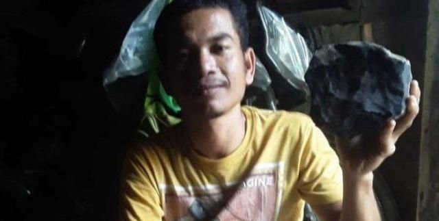 夫妻|夫妻捡到一块石头称它是从天上掉下来的,有人出价48万不肯卖