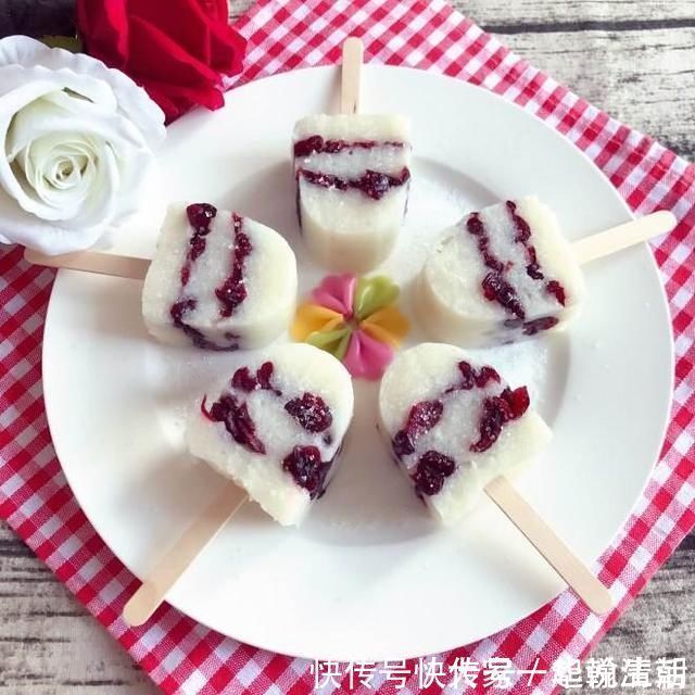 学大厨在家自制糯米糕，满满的馅料，出锅比粽子还好吃