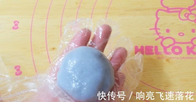 馅料|颜值高的冰皮玫瑰馅月饼,好吃可口,制作简单!