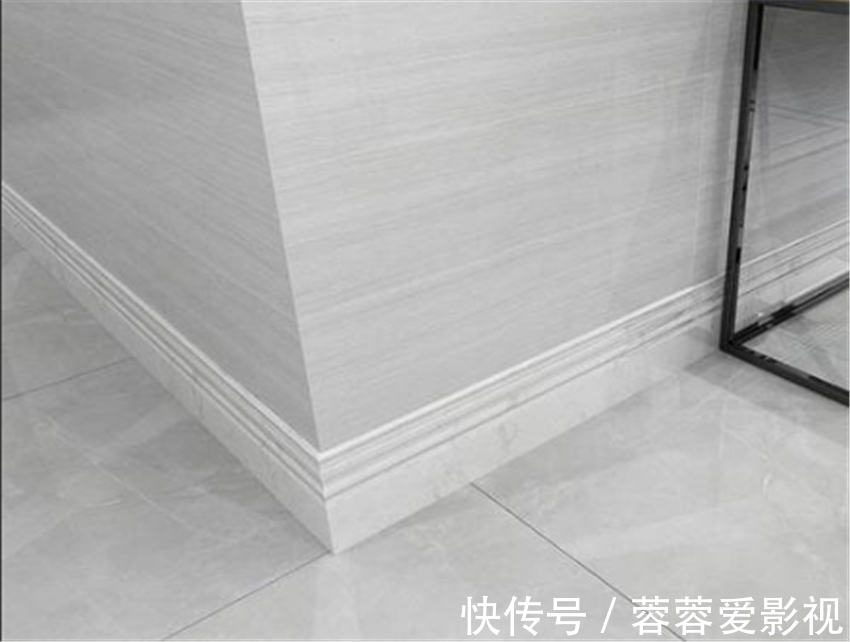 施工|现在谁还明装踢脚线!聪明人都把它“藏”起来,美观又实用!