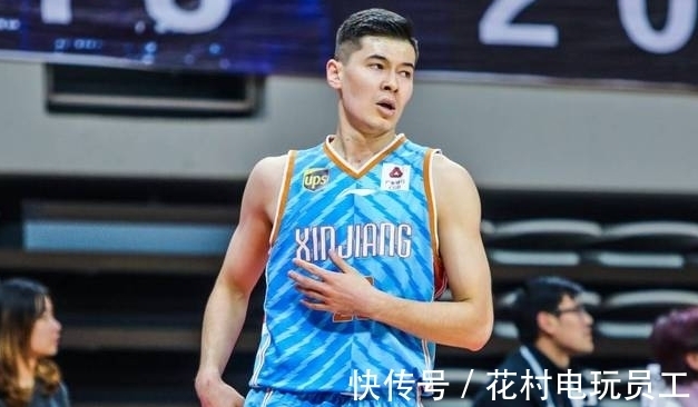 日本男篮|杜锋揪出男篮最大水货!出场1分钟就被换下,被指着鼻子骂