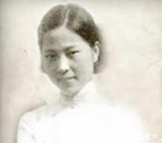 正果|他曾两获诺贝尔奖提名,从教时持续给一女生写信,遭告状仍结正果