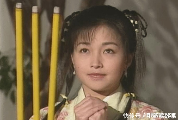 郭襄曾救下一位少年,那少年神功盖世成了峨眉掌门,却被金庸删除