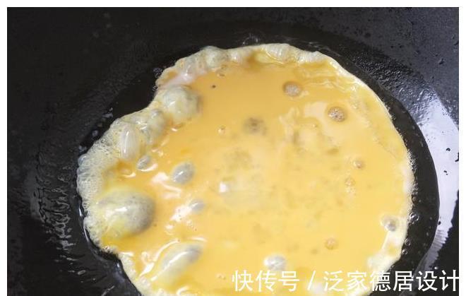 鸡蛋|秋天渐凉,1道碱性食物要多吃,隔三差五吃一顿,清淡味香