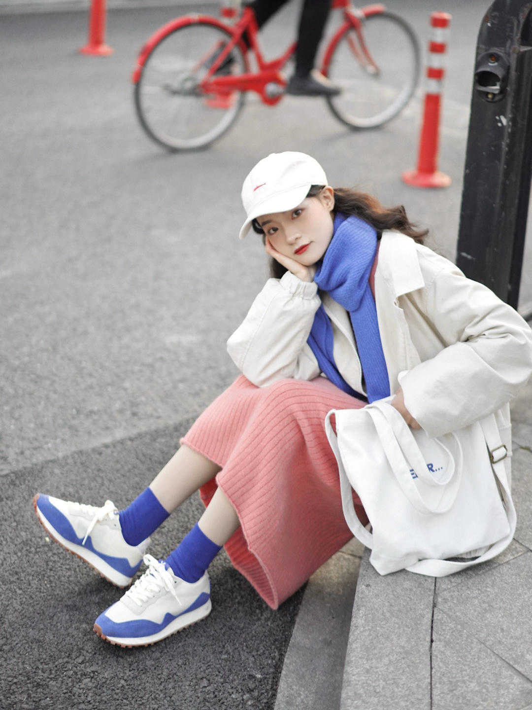 面料 适合冬天选择的粉色单品有很多,码住这“四”款,是真的很时髦