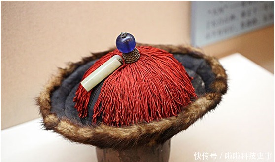 红宝石|清代官员帽子上的珠子,看起来不显眼,现如今价格不菲!