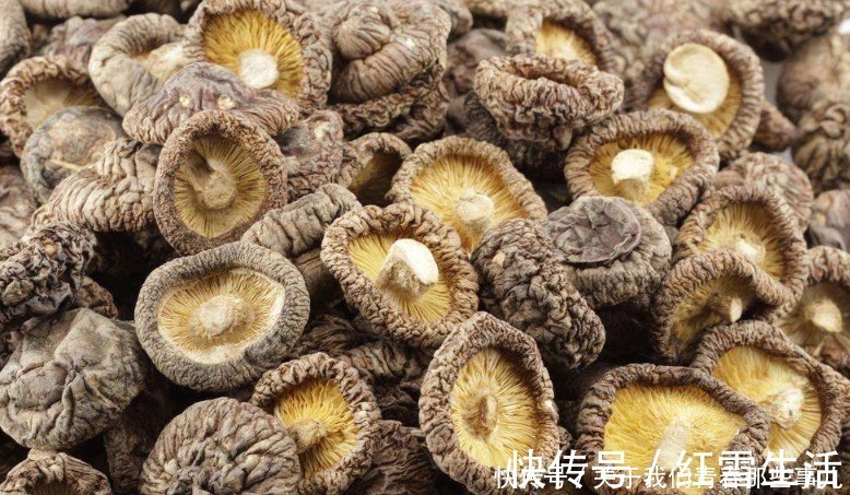 都是干香菇,“花菇”“冬菇”有啥不同?区别太大了,不懂别乱买