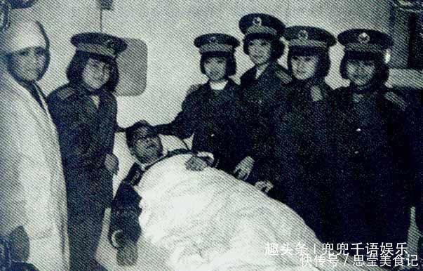 平凡的世界路遥,病危时妻子送来离婚协议,女儿将妻子告上法庭