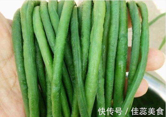 晒干|趁现在豆角便宜，赶紧买一些晒干，多加一步，营养不流失还好吃