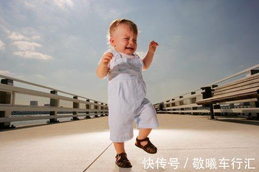 视觉|走没2步就摔,孩子走路爱摔跤,是“视觉智能”不足,家长要重视