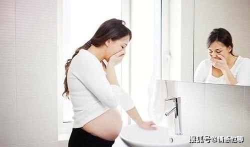 孕妇|怀孕后出现4种现象，孕妇别慌，胎儿发育得很好