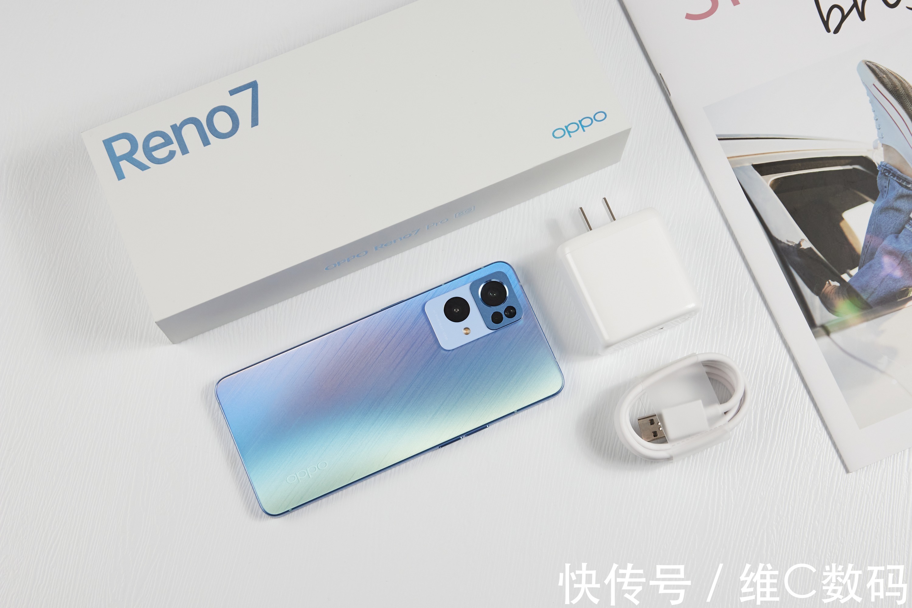 外观设计|到底OPPO Reno7好不好用？上市半个月后再看评价，用户口碑亮了