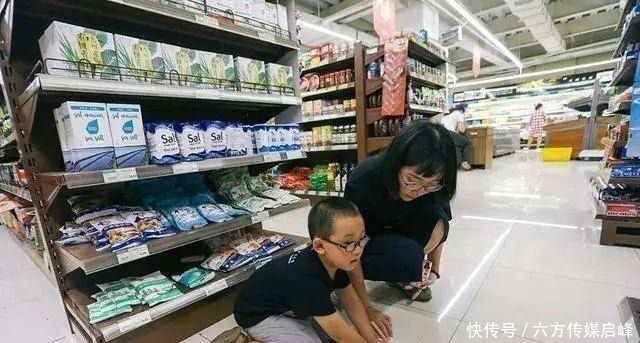超市|5岁娃打碎一兜鸡蛋，超市要求10倍赔偿，宝妈做法店员哑口无言